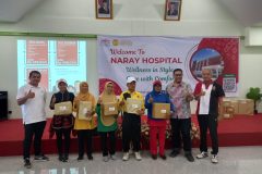 Pembagian Doorprize untuk Peserta Senam + Health Talk
